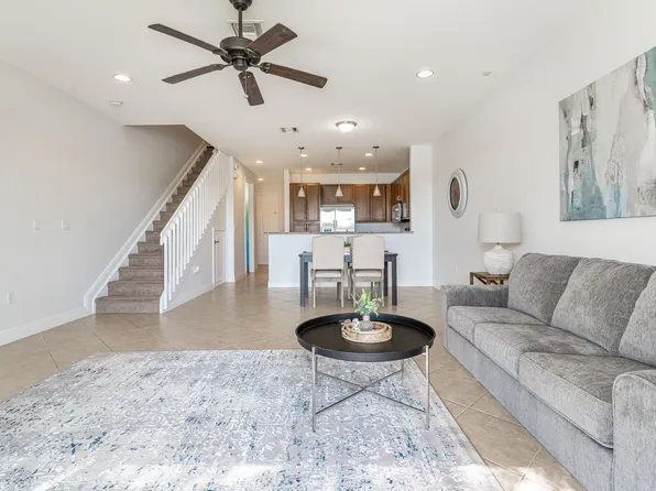 4750 Sundance Way, Davie, FL 33328