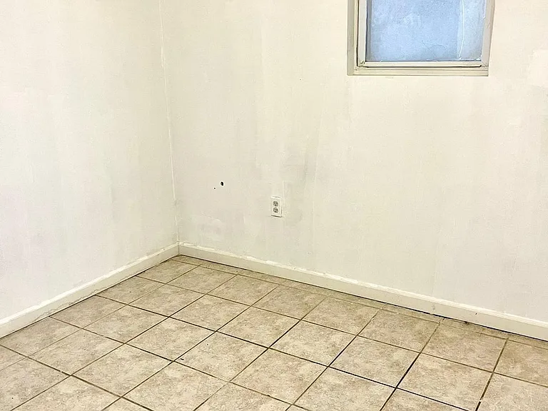 221 Geneva St #1 — Photo 9