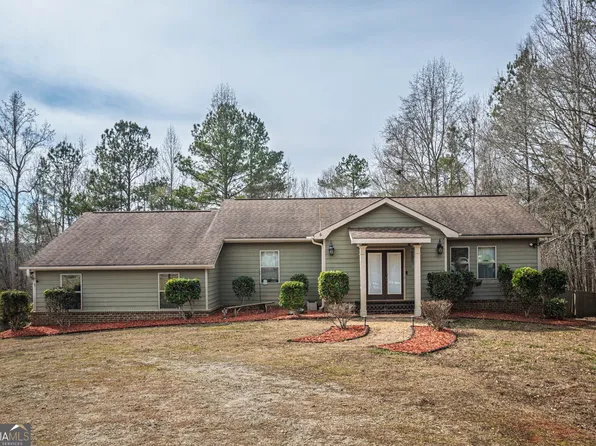 386 Parker Rd, Covington, GA 30014