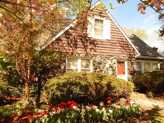 1st image of 3102 Sunset Ln