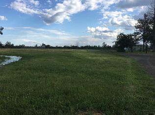 18465 Gilman Pl, Anderson, CA 96007