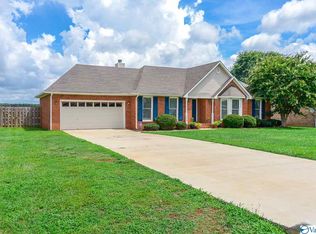130 Canopy Rd, Hazel Green, AL 35750