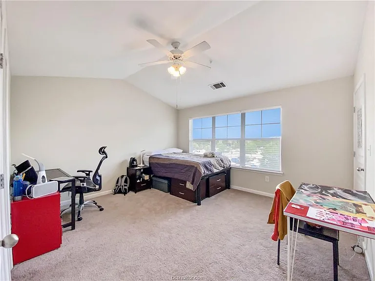 1725 Harvey Mitchell Pkwy S #1824 — Photo 10