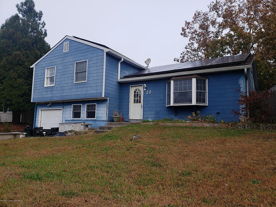 2nd image of 22 Mast Dr