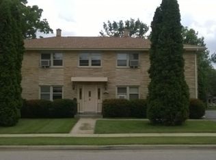 251 Clinton St APT 2, Kewaskum, WI 53040