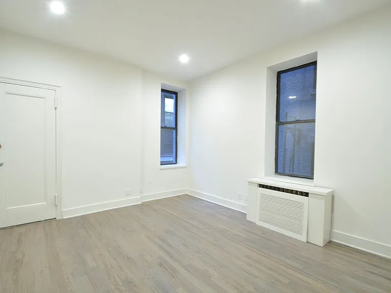 121 Madison Ave #2K — Photo 4