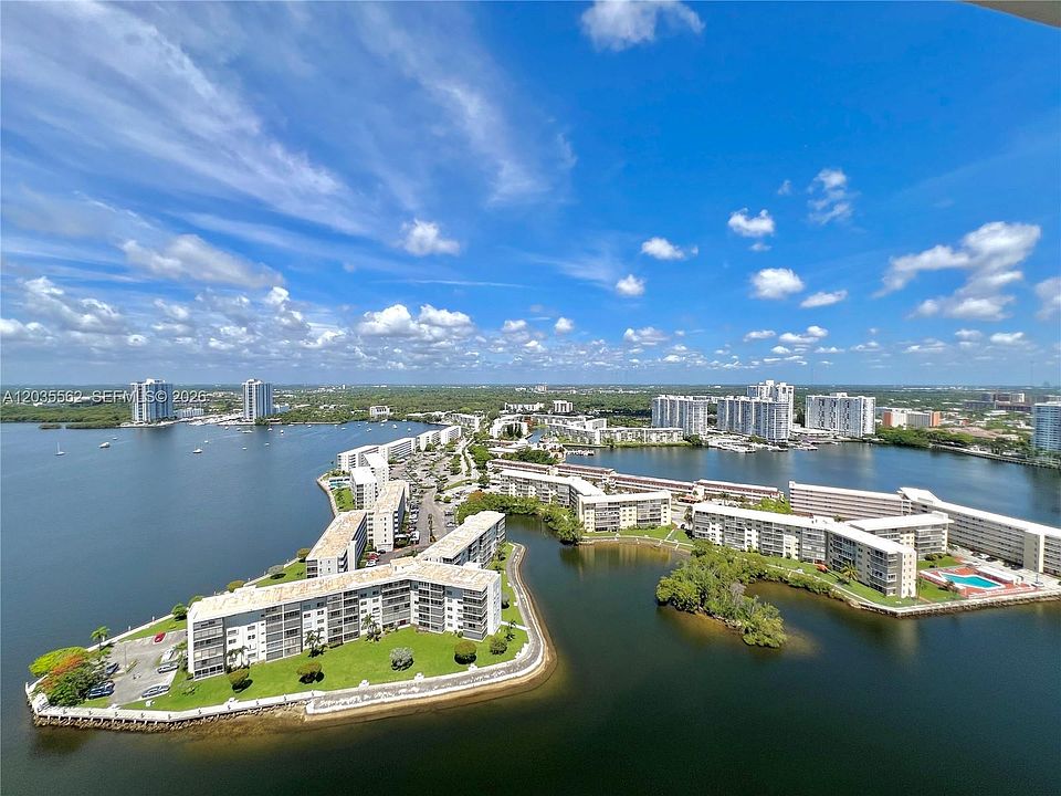 1st image of 1000 W Island Blvd APT 3010