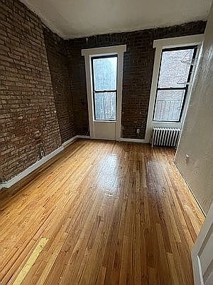 1st image of 496 W 133rd St APT 2R