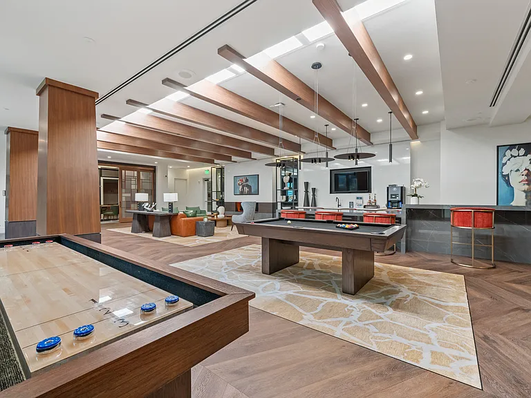 Gables Baldwin Park — Photo 10