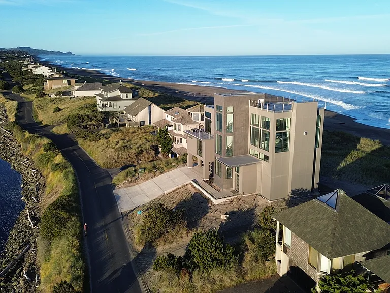 373 Salishan Dr — Photo 49
