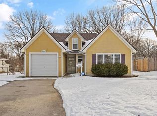 8505A Greenwood Rd, Kansas City, MO 64138