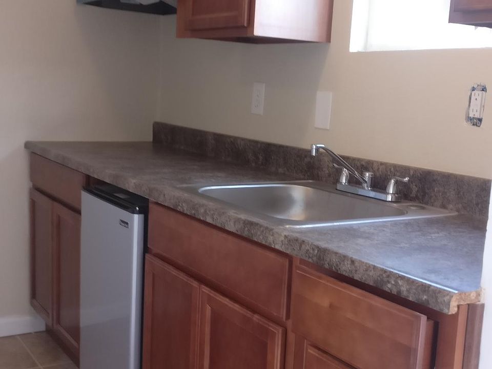 1st image of 10230 S 10th Ave #5