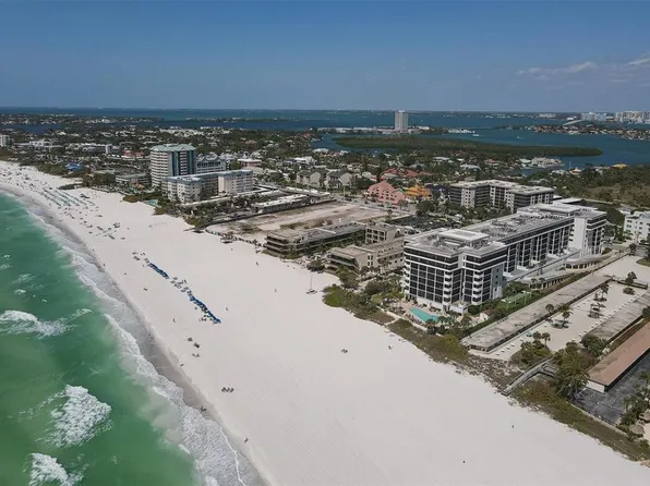 1102 Benjamin Franklin Dr APT 611, Sarasota, FL 34236