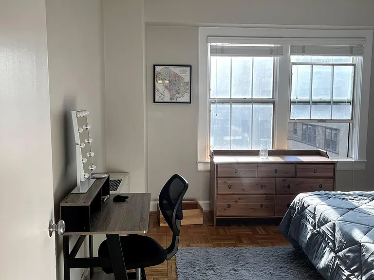 3901 Cathedral Ave NW #302 — Photo 11