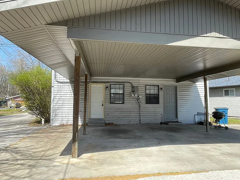 521 N Oak Grove Ave #B — Photo 39