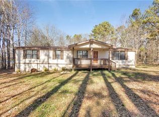 5895 Ridge Rd, Hiram, GA 30141