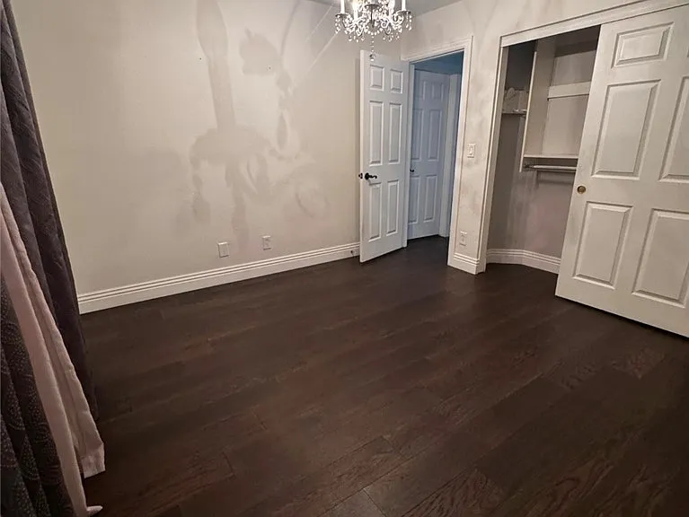 7824 Emerald Harbor Ct — Photo 23