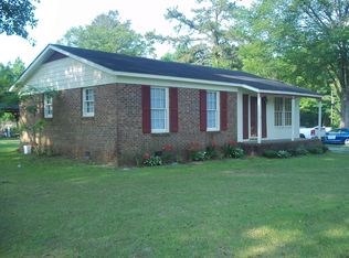 330 Webbtown Rd, Maple Hill, NC 28454