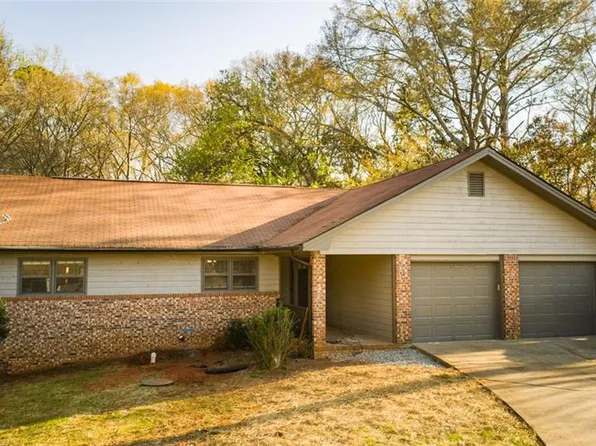 2115 Oak Hill Rd, Covington, GA 30016