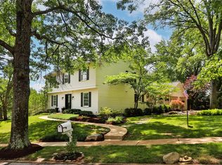 12888 Huntercreek Rd, Saint Louis, MO 63131