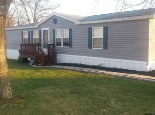 21 Jacqueline Dr, New Oxford, PA 17350