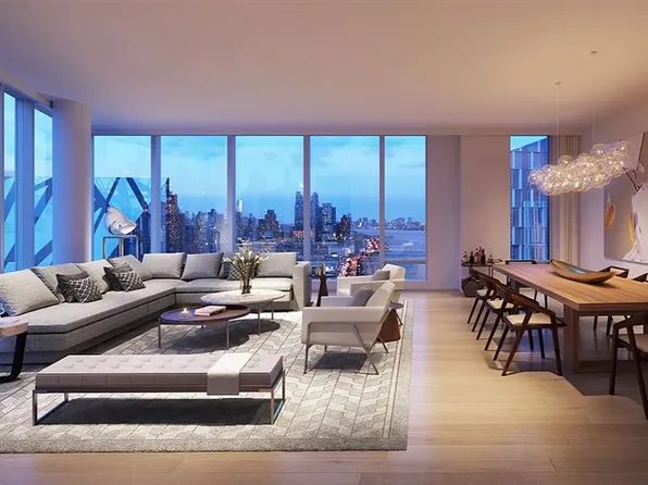 30 Riverside Boulevard image 2 of 5