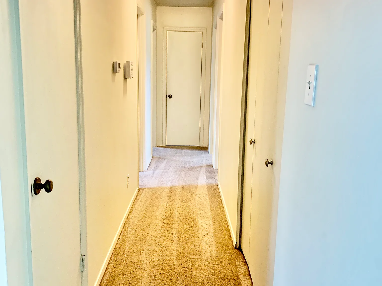 431 Edgewater Rd — Photo 3