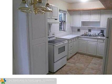 3rd image of 17131 NW 32nd Ct