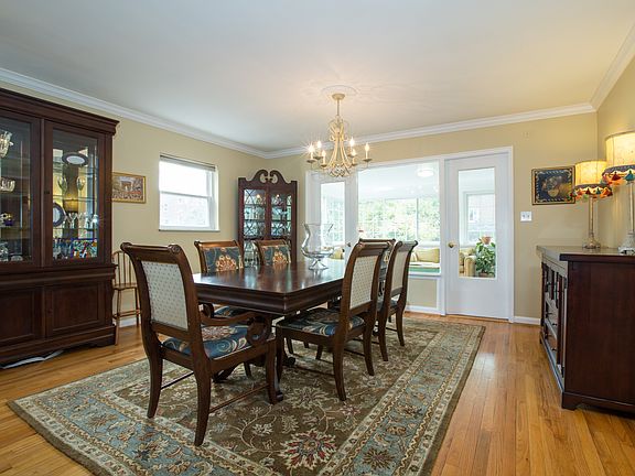 4th image of 3827 Eileen Dr