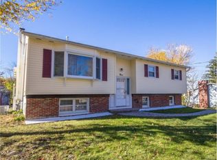 9 Johns Rd, Middletown, NY 10941