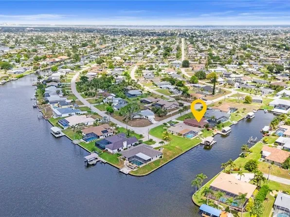 206 SE 34th TER, CAPE CORAL, FL 33904