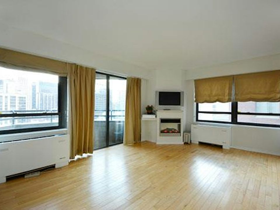1st image of 240 E 47th St APT 29A