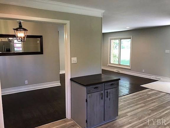5th image of 1336 Rainbow Forest Dr