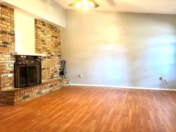 4th image of 6723 Pickett Dr