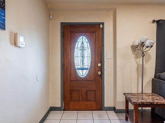 5th image of 754 Faircourt Ln