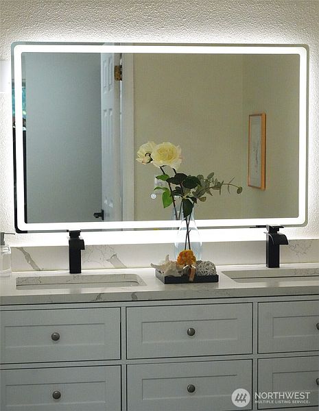 3rd image of 9302 Redmond Woodinville Rd NE #206
