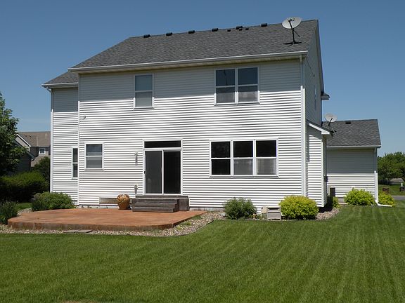 3rd image of 14408 Bayberry Cir