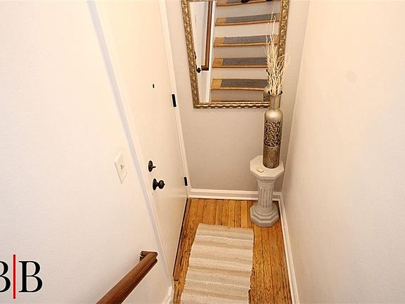 2nd image of 2026 Pearson St #69B