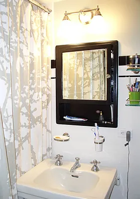 Rented by Steven Corcoran Real Estate | media 6