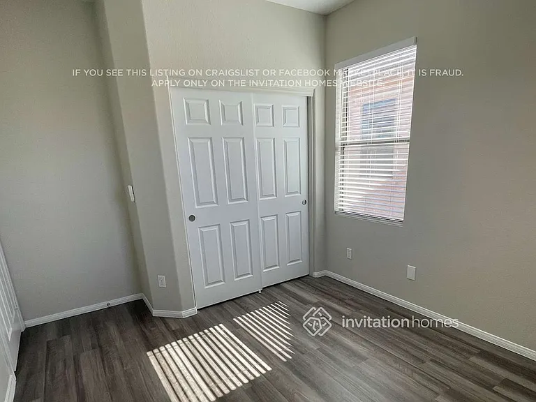 10463 Foggy Glen Ave — Photo 6