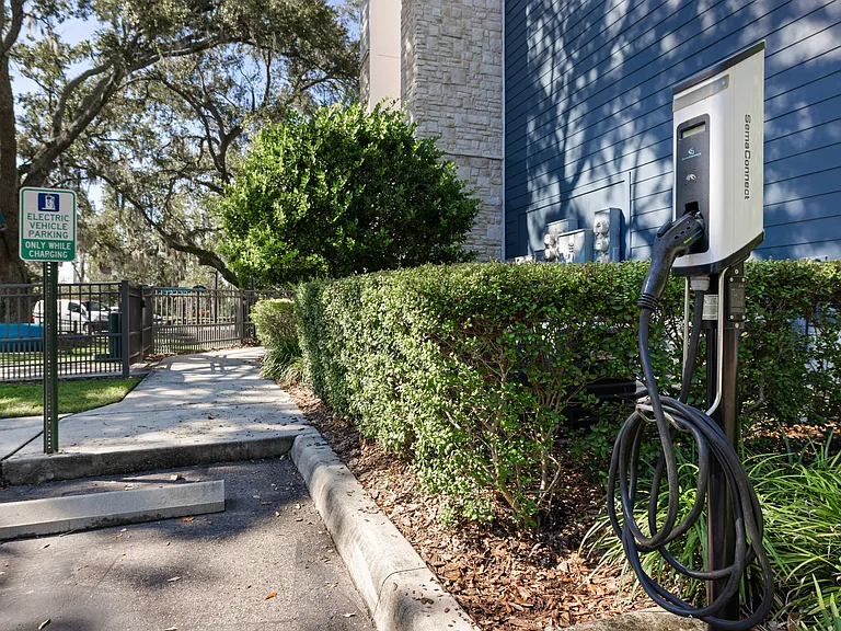 Bell Westchase — Photo 31