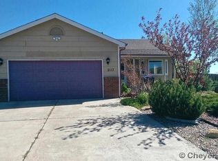 2117 Meadow Dr, Cheyenne, WY 82001