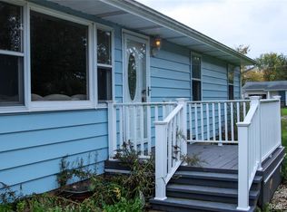 1479 Houston Dr, Swartz Creek, MI 48473