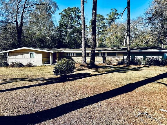 2nd image of 1504 Sioux St