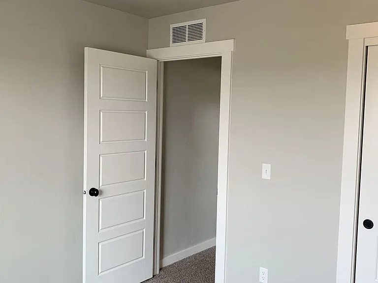 4816 Ann Marie Ave — Photo 16