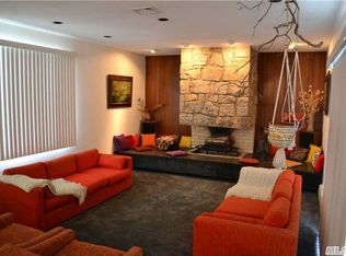 16 Camp Woodbine Rd, Port Jefferson, NY 11777