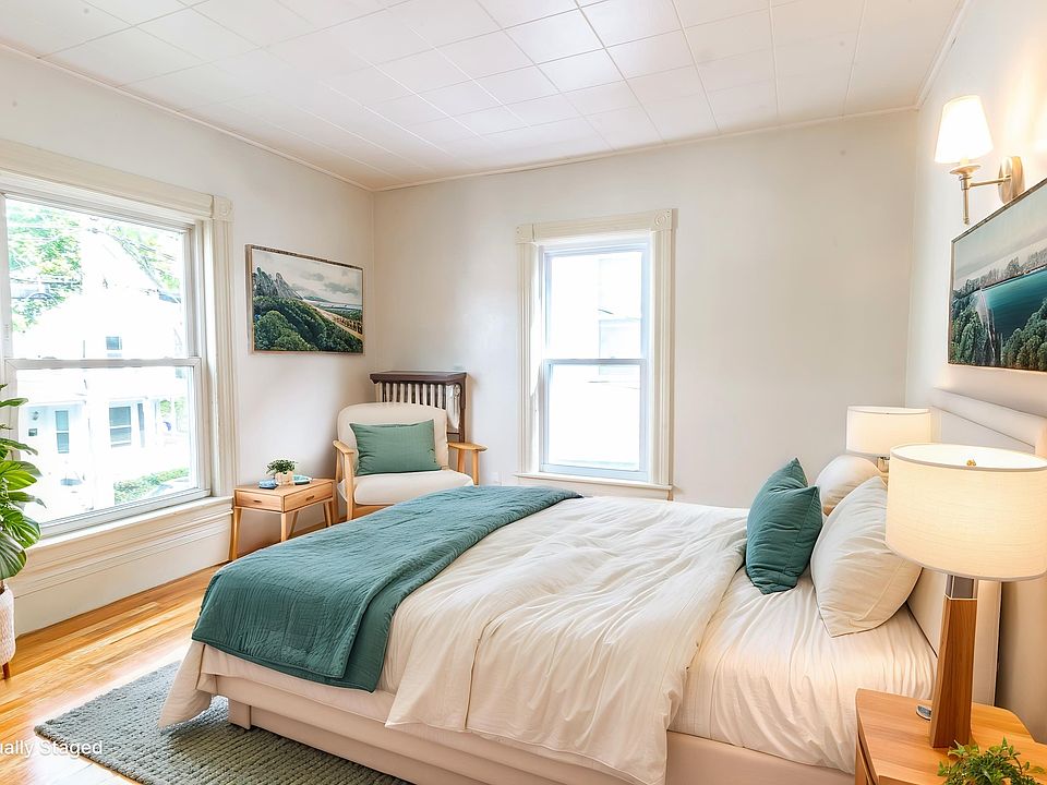1st image of 195 Sagamore St #2