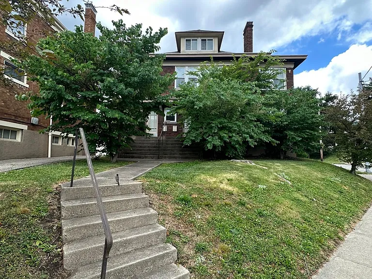 2606 Madison Rd #2 — Photo 1