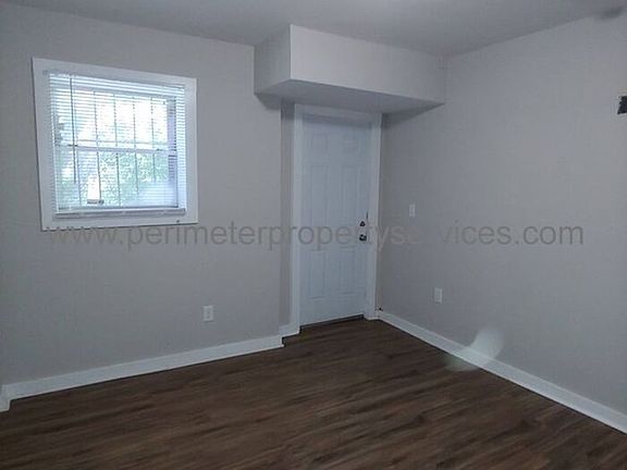 5th image of 764 S Grand Ave NW