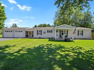 101 E Meade St, White Heath, IL 61884